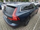 Volvo V60 T6 Twin Engine AWD Core Plug-In (E6e) Klima - : Blau, Standheizung, Kombi