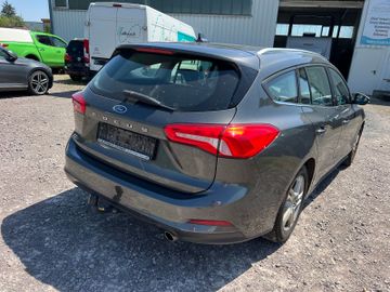 Ford Focus - 4