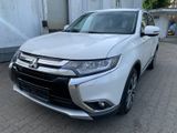 Vorschaubild Mitsubishi Outlander Top 4WD, 7 Sitzer