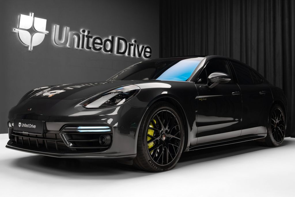 Image of Porsche Panamera