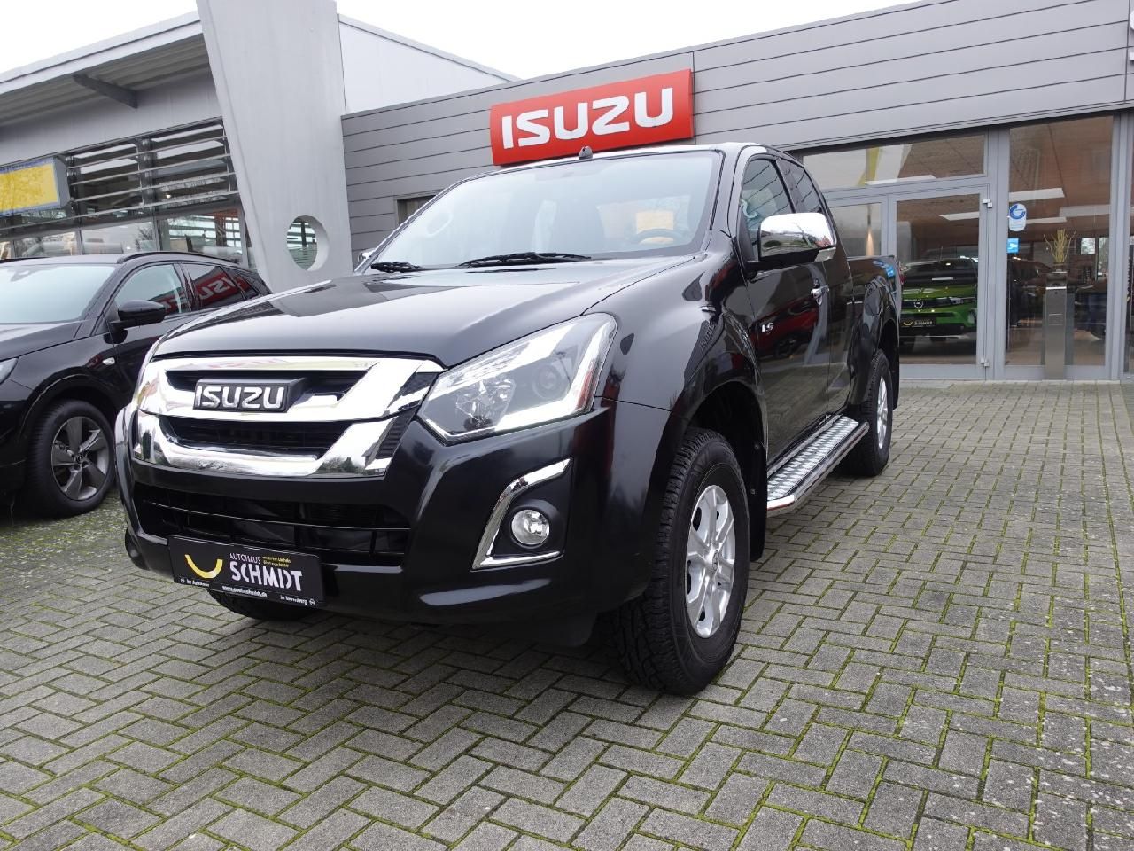 Fahrzeugabbildung Isuzu D-Max Space Cab 1,9 LS mit Luftfahrwerk