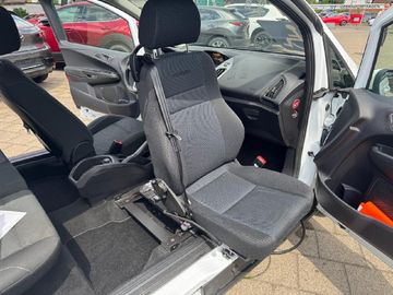 Ford B-MAX Trend Behindertenumbau