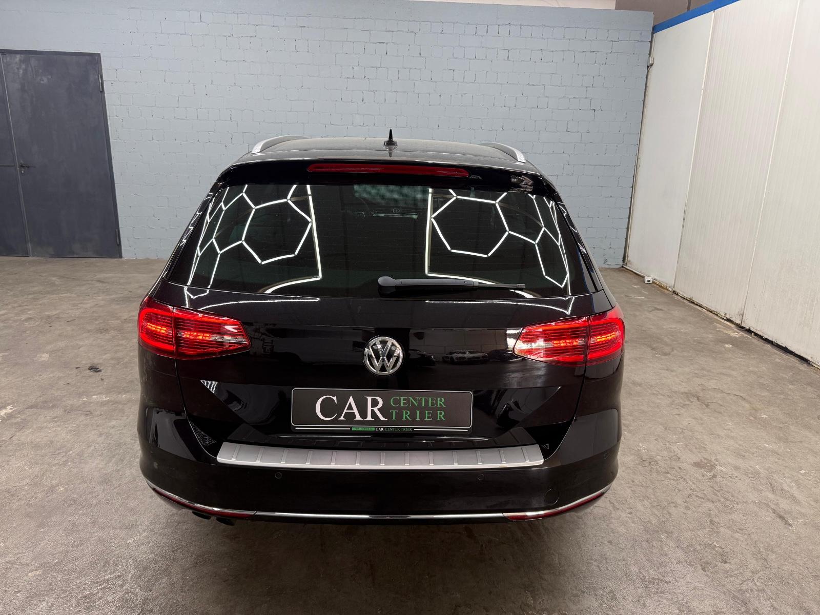 Volkswagen Passat Variant Highline "R-LINE INTERIEUR"