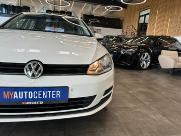 MYAUTOCENTER – Gebraucht- und Jahreswagen mit Werkstattservice in Pfaffenhofen Volkswagen Golf VII *TÜV0228*STHZ*KLIMA*NAV*PDC*BLTH*CD*