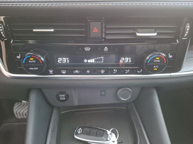 Nissan Qashqai Tekna 1.3 DIG-T °LED°Navi°RFK°PGD°ACC°