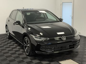Volkswagen Golf - 4