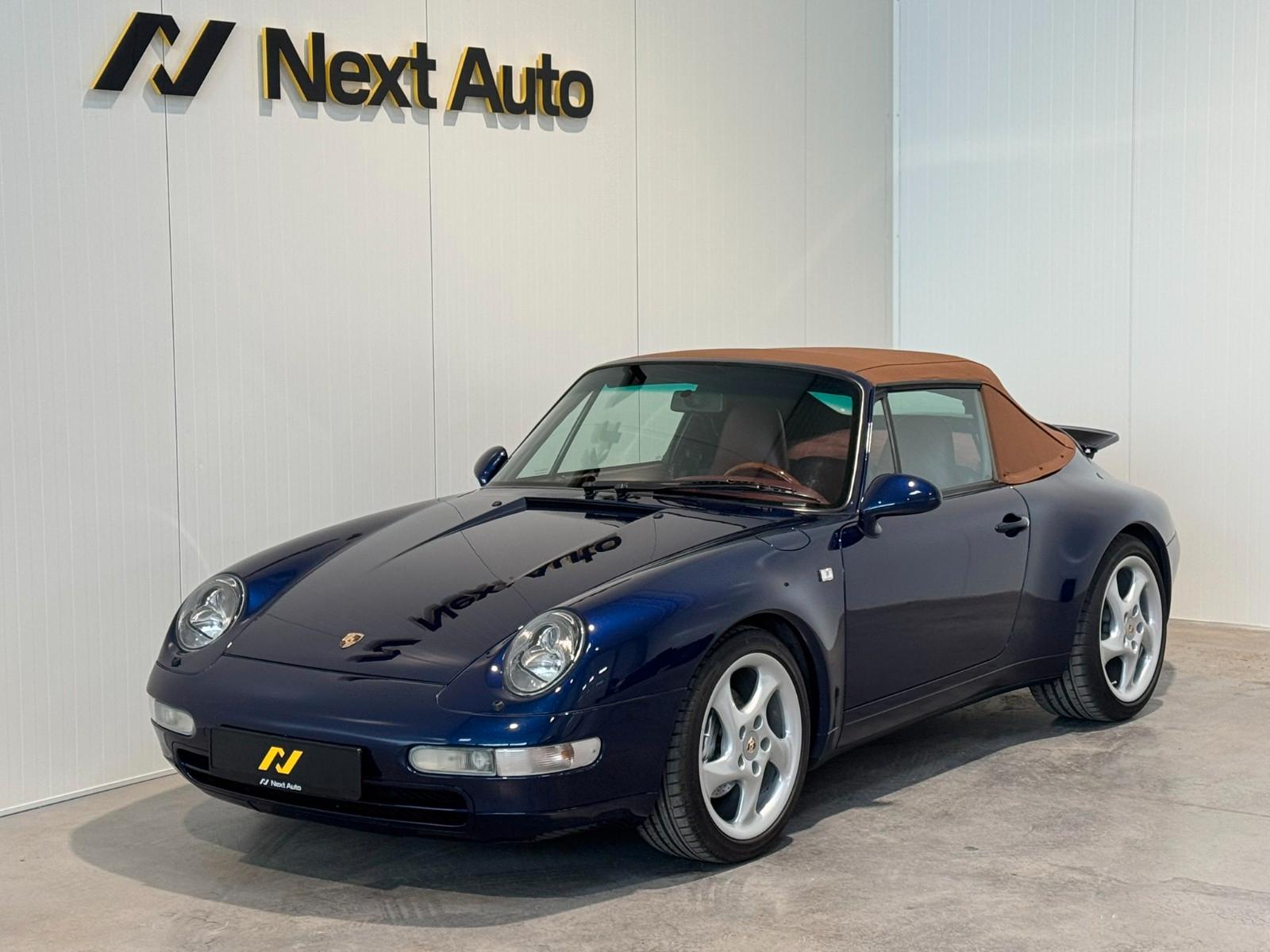 Porsche 911 993 Carrera 4 Cabriolet