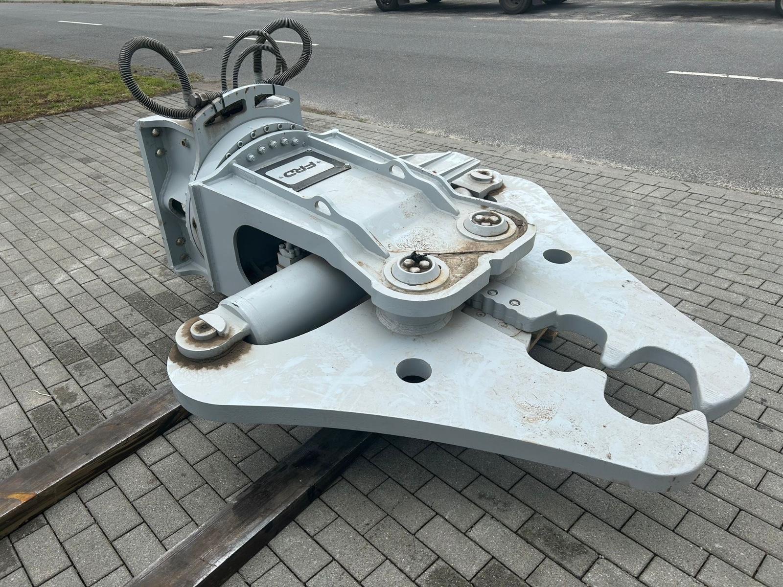 Andere FRD/UXS-26ER/SCHERE/NEUWERTIG