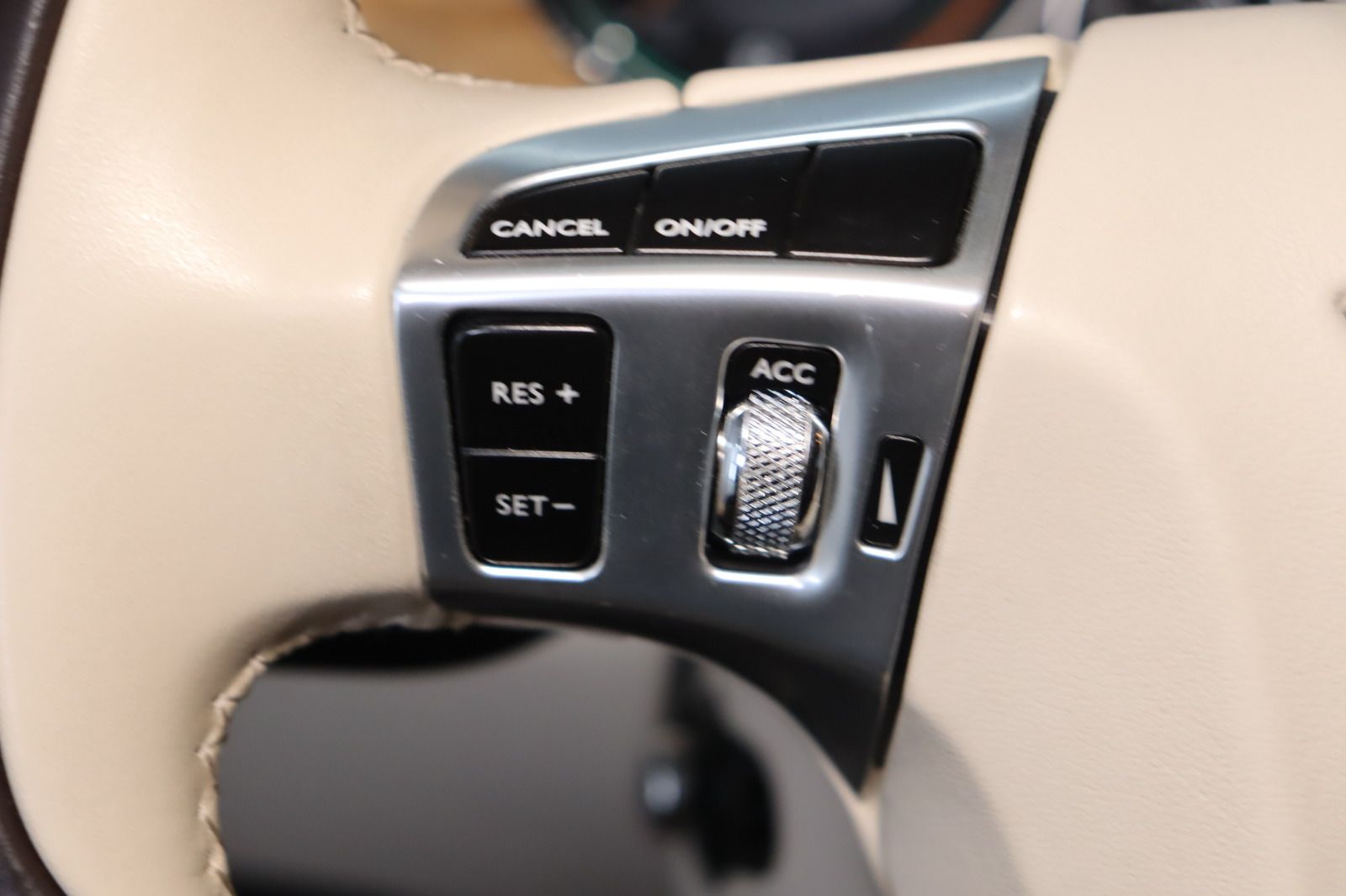 Fahrzeugabbildung Bentley Continental GT 6.0 4WD Navi * Xenon