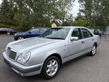 Mercedes-Benz E 230 ELEGANCE*Sehr gepflegt*Klima - Mercedes-Benz E 230 aus 1995