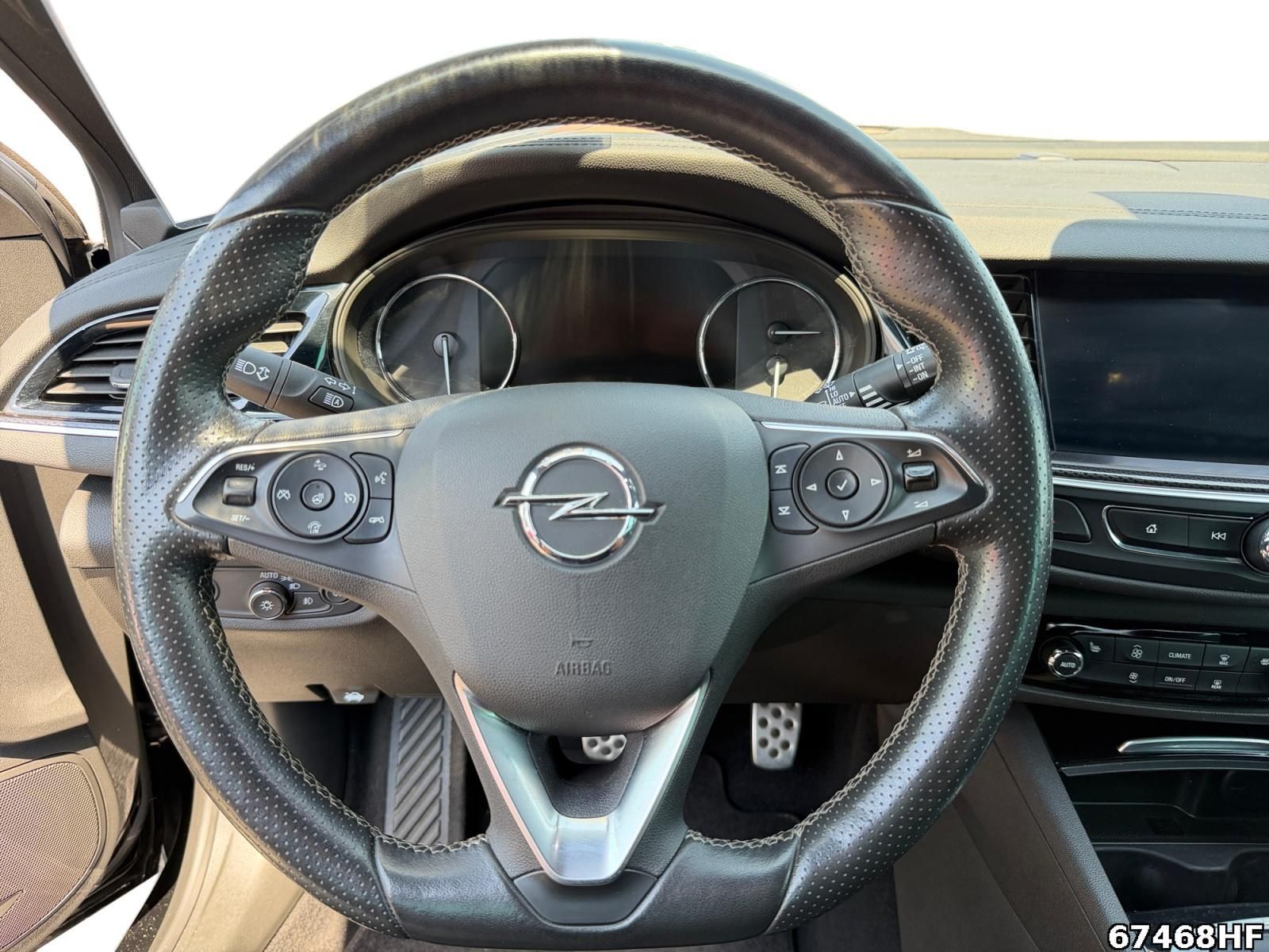 Fahrzeugabbildung Opel Insignia B 2.0 CDTI, Business Elegance