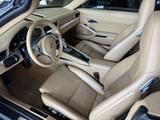Porsche 991 Carrera 4 Cabriolet - Porsche 991 mit Benzin-Antrieb: Allradantrieb, Cabrio
