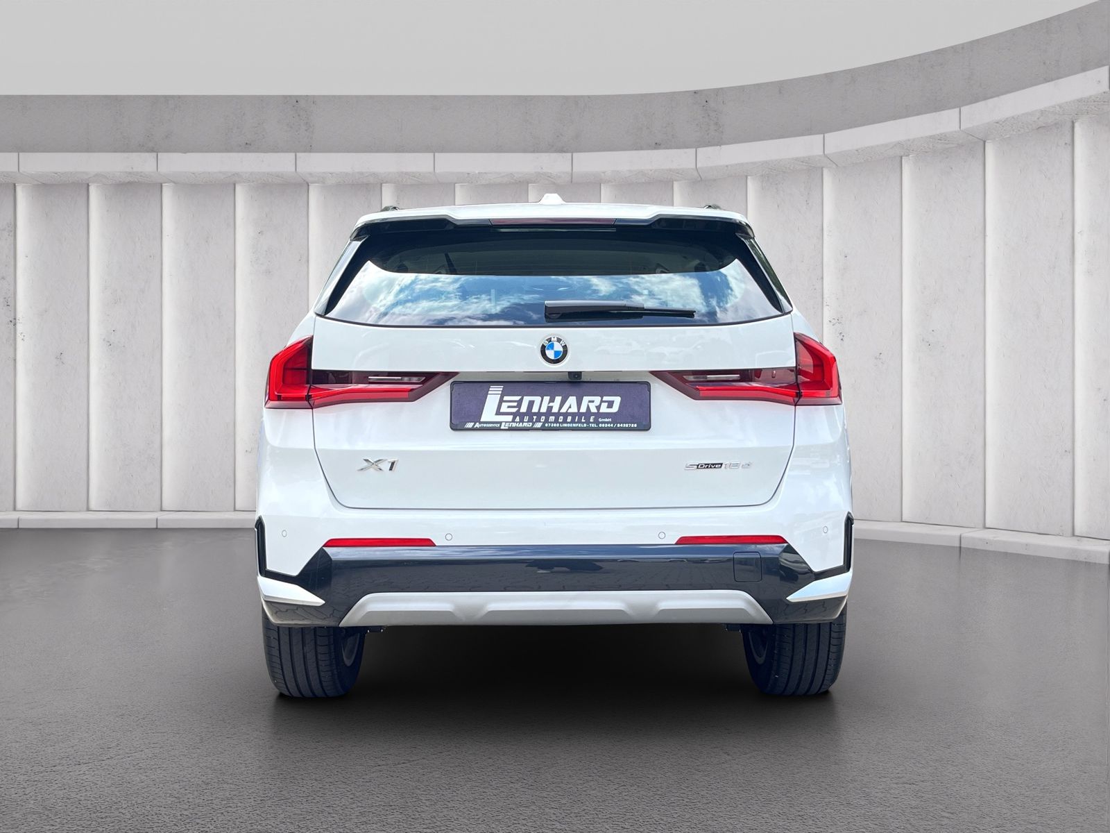 Fahrzeugabbildung BMW X1 18d sDrive*xLine*NAVI*PDC*KAMERA*u.v.m**