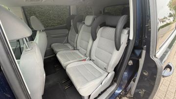 Volkswagen Sharan - 12