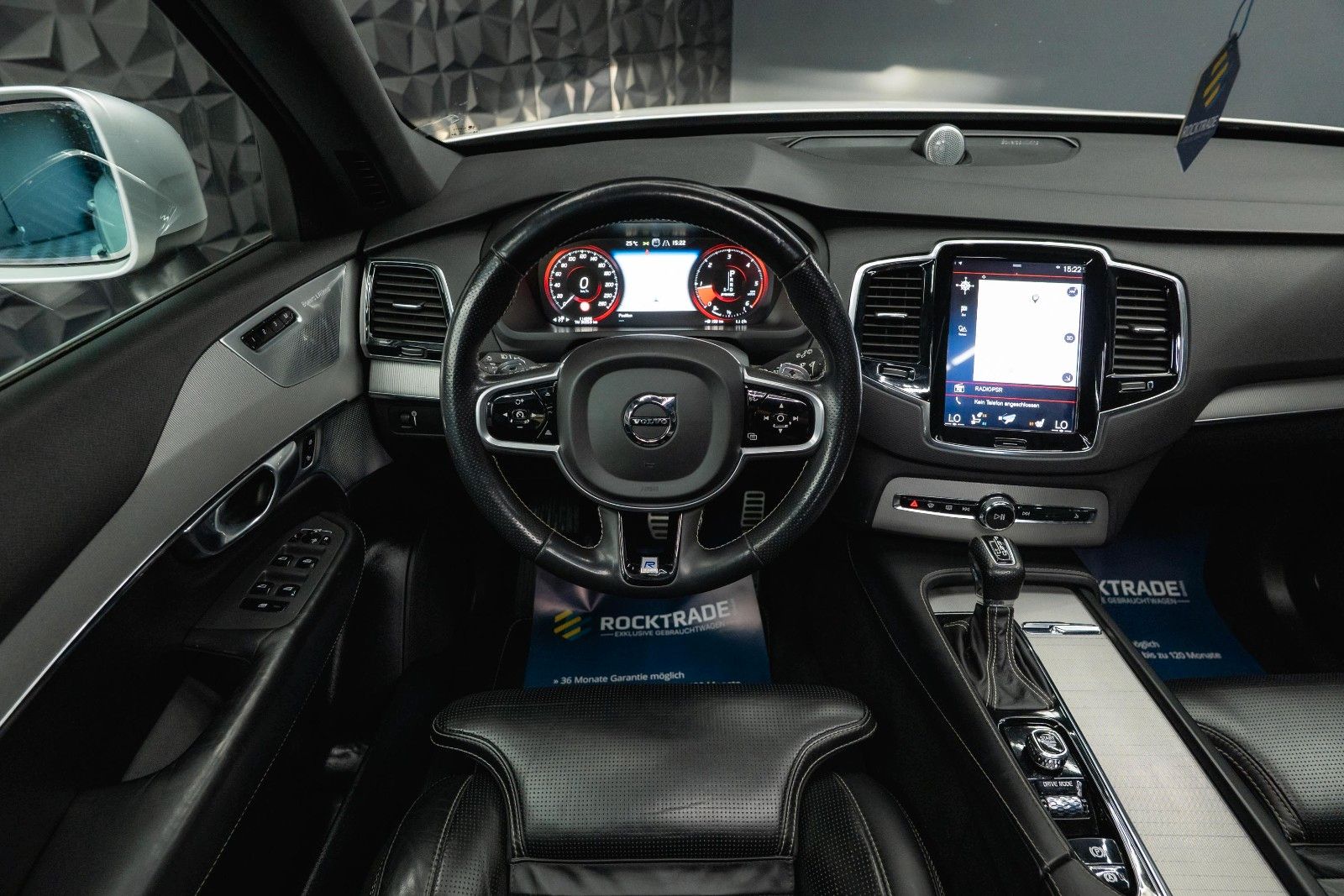 Fahrzeugabbildung Volvo XC90 R Design AWD Night-Paket | ACC | PANO | LED
