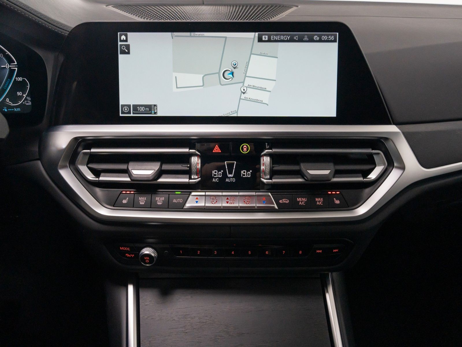 Fahrzeugabbildung BMW 330e Laser 360° HUD HiFi DAB Komfort ACC Alarm