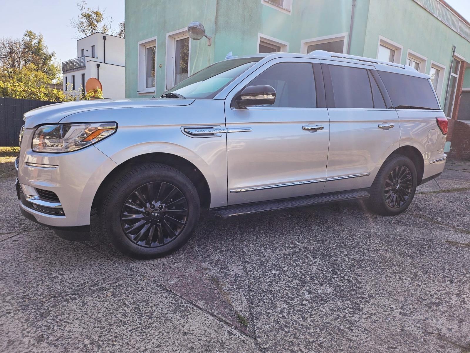 Lincoln Navigator 3.5 V6 7-Sitzer