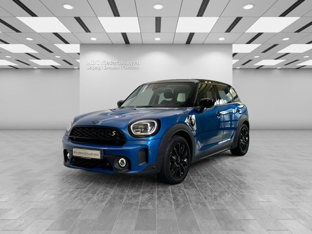 MINI Cooper SE ALL4 Countryman Navi Parkassist LED