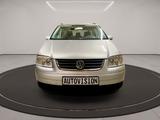 Volkswagen Touran 1.6 FSI*TÜV 10/26*ALU*KLIMA*1. HAND*PANO - Volkswagen Touran: 1.6