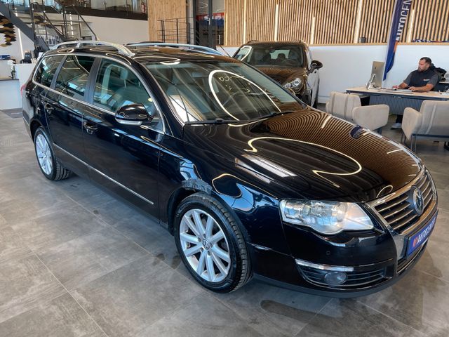 Volkswagen Passat Variant Highline *BI-XENON*NAVI*PDC*AHK*