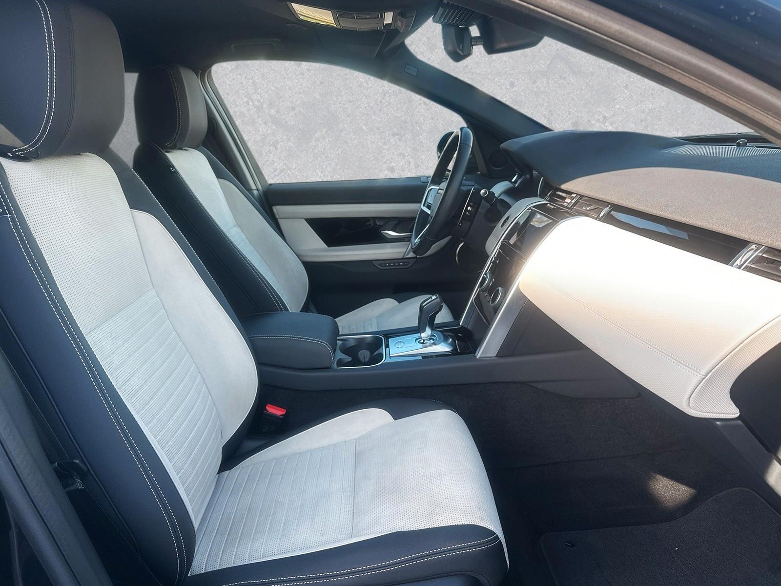 Land Rover Discovery Sport D200 AWD R-Dynamic SE Automatik