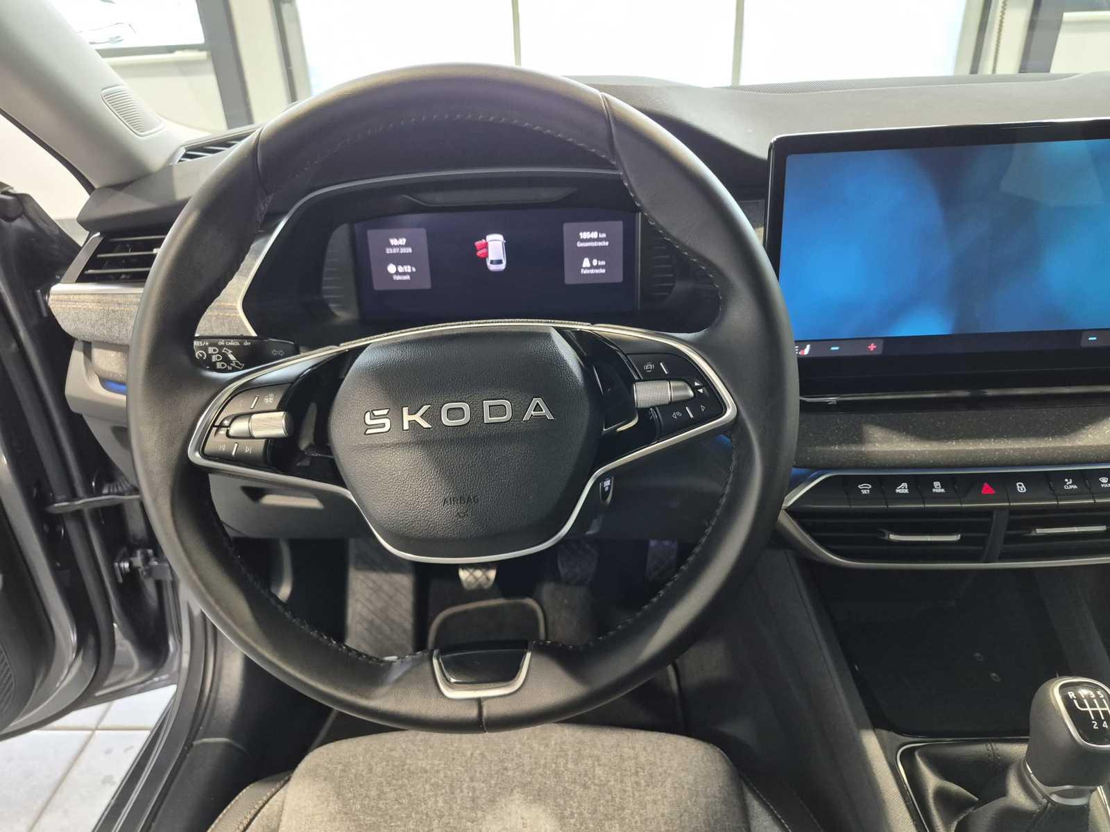 Skoda Octavia 2.0 TDI DPF Tour AHK|LED|Kamera|PDC