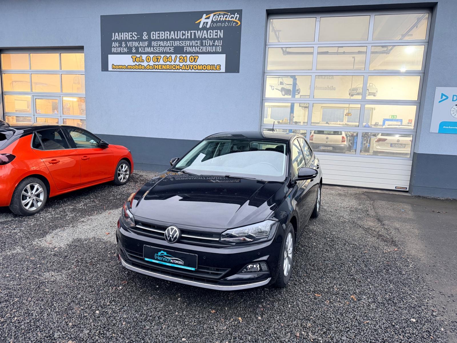 Volkswagen Polo VI Highline Navi Klimaauto PDC SHZ