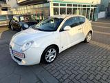 Alfa Romeo MiTo Super*TEMPOMAT*PDC*KLIMA* - Alfa Romeo MiTo aus 2012