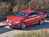 Opel Astra 1.8 ECOTEC TwinTop Endless Summer Edition  - Opel Astra aus 2010: Cabrio
