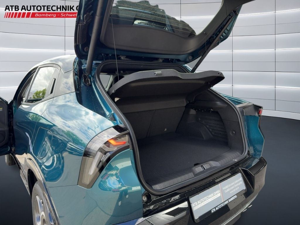 Fahrzeugabbildung Alfa Romeo Junior Ibrida Sport Speciale MATRIX WINTER NAVI