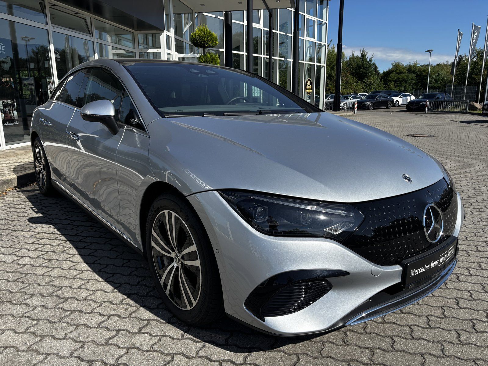 Mercedes-Benz EQE 350+Premium Plus Paket*AIRMATIC*22KW*FexPro imagem 3