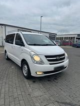Hyundai H1 Grand Starex 8-Sitzer Autmatik - Hyundai H-1 aus 2013