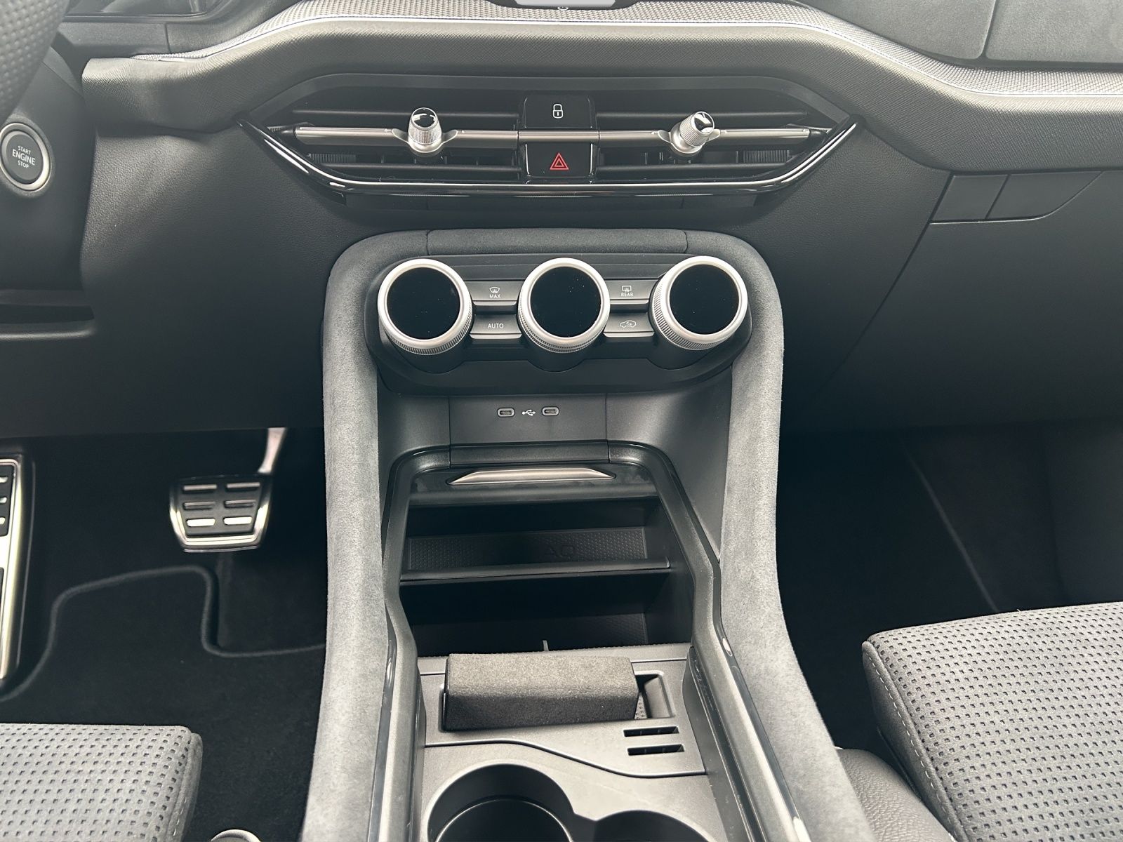 Fahrzeugabbildung SKODA Kodiaq 2.0 TDI 4x4 Sportline MATRIX AHK