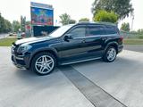 Mercedes-Benz GL 500  BlueEfficiency 4Matic AMG - Mercedes-Benz GL 500: AMG