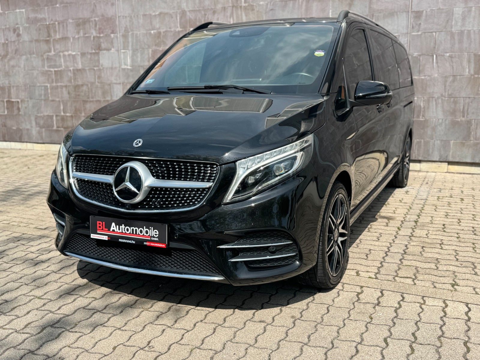 Mercedes-Benz V 300d EXCLUSIVE.AMG.4M.LUXUS UMBAU.TV.AHK.360° foto 2