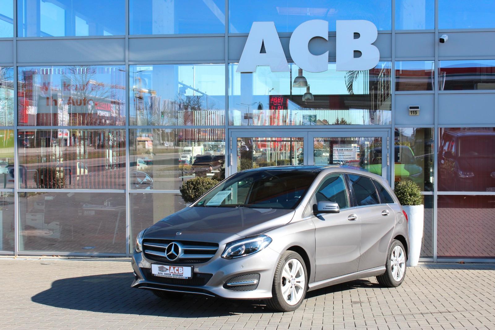 Mercedes-Benz B 200 7G-DCT Edition B Comand Panorama LED RFK