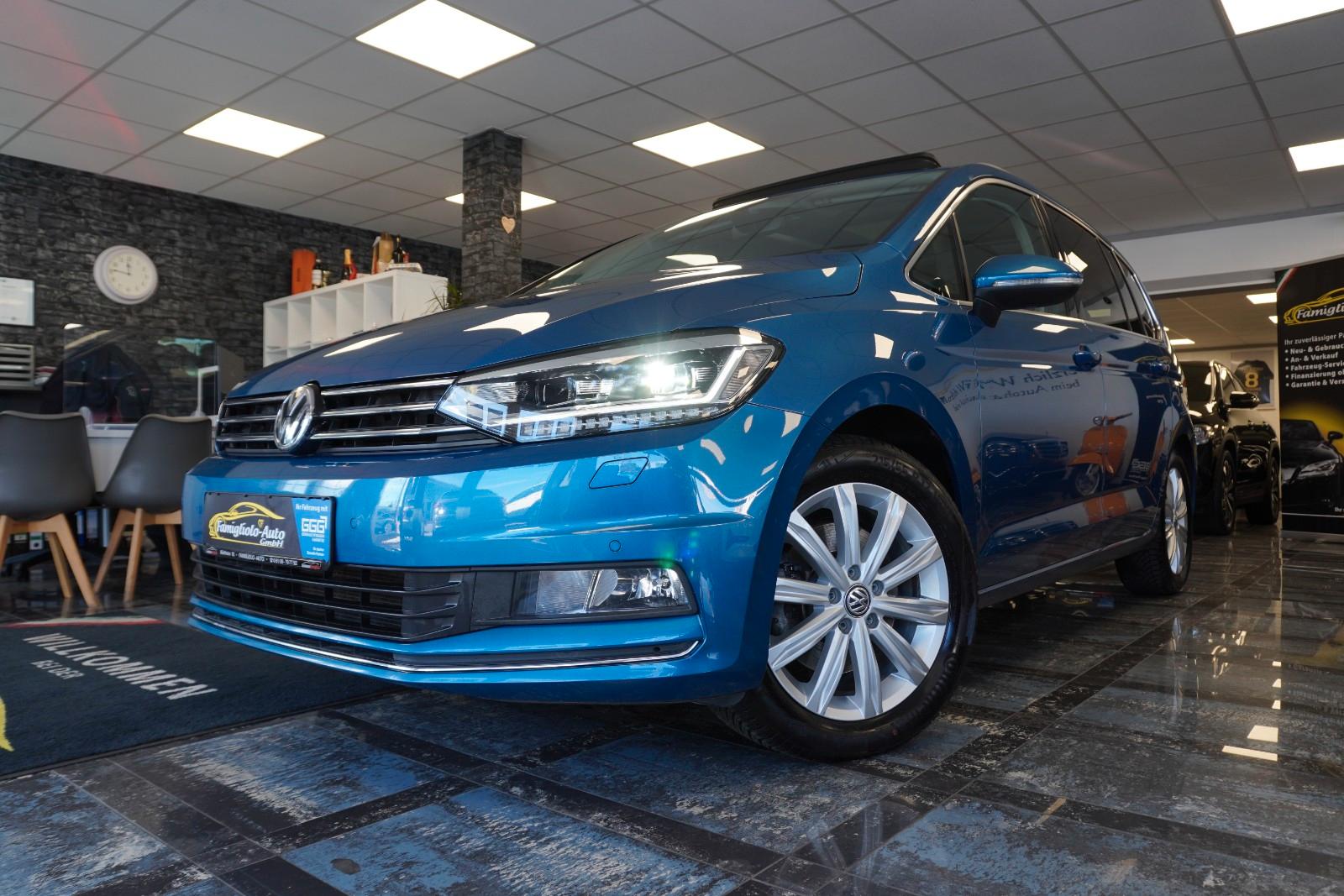 Volkswagen Touran Highline BMT/Panoramadach/7-Sitzer/LED/
