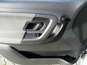 Skoda Fabia 1.2 Active Klima-el.FH-Allwetter-wenig km