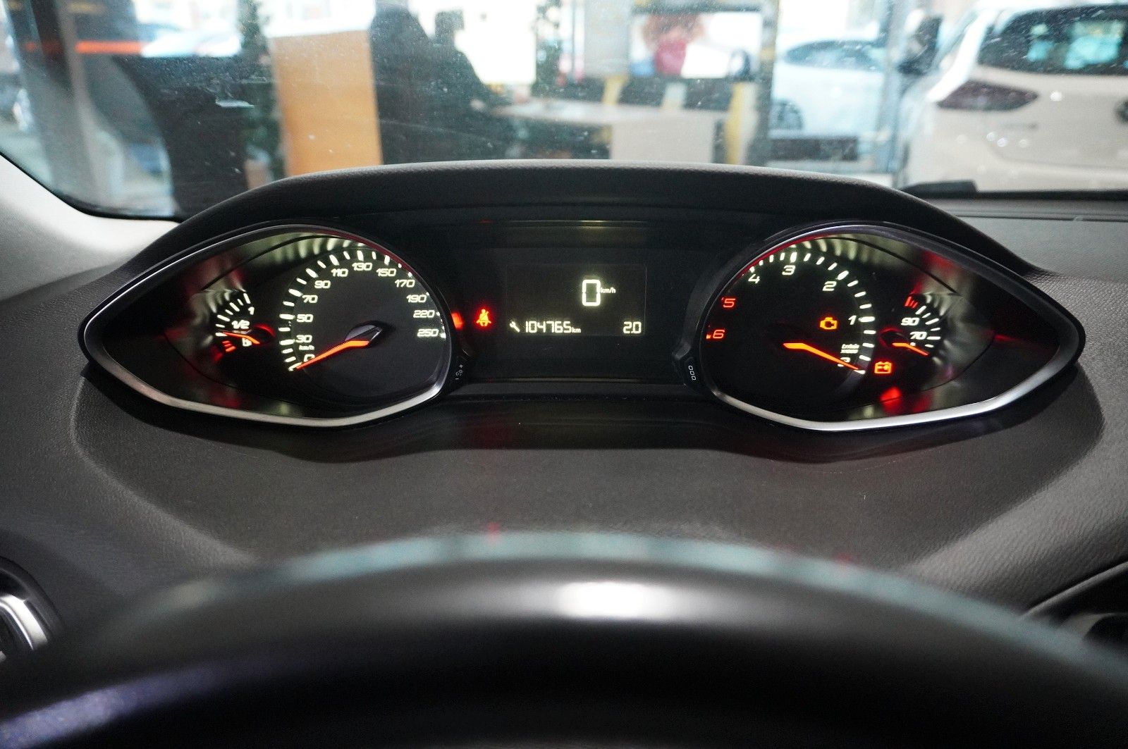 Fahrzeugabbildung Peugeot 308 SW 1.6 HDI ACTICE NAVI/SH/PDC/TEMP/SPORT/AHK