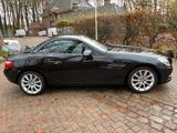 Mercedes-Benz SLK 250 BlueEFFICIENCY Autom. - - schwarze Mercedes-Benz SLK-Klasse