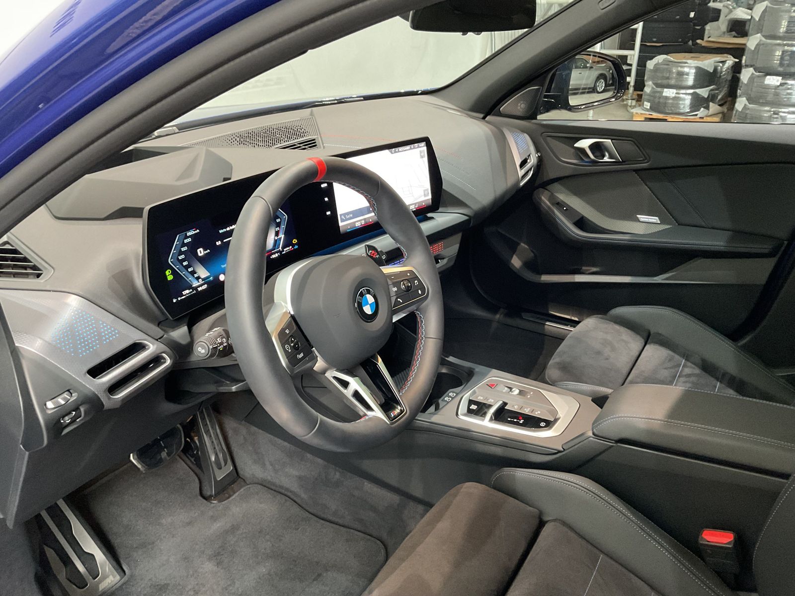 Fahrzeugabbildung BMW M135 xDrive Hatch Head-Up HK HiFi DAB LED Shz