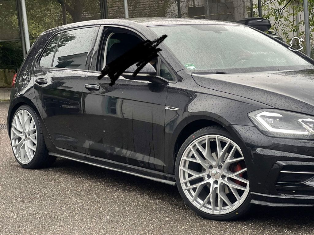 Image of Volkswagen Golf
