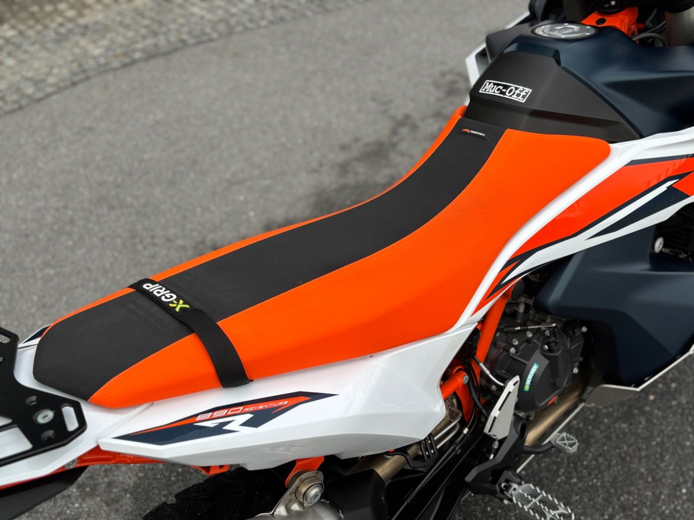Fahrzeugabbildung KTM 890 Adventure R Techpack, viel Ausstattung