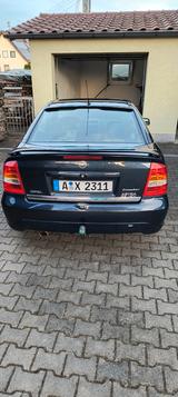 Opel Astra Coupé 2.2 16V