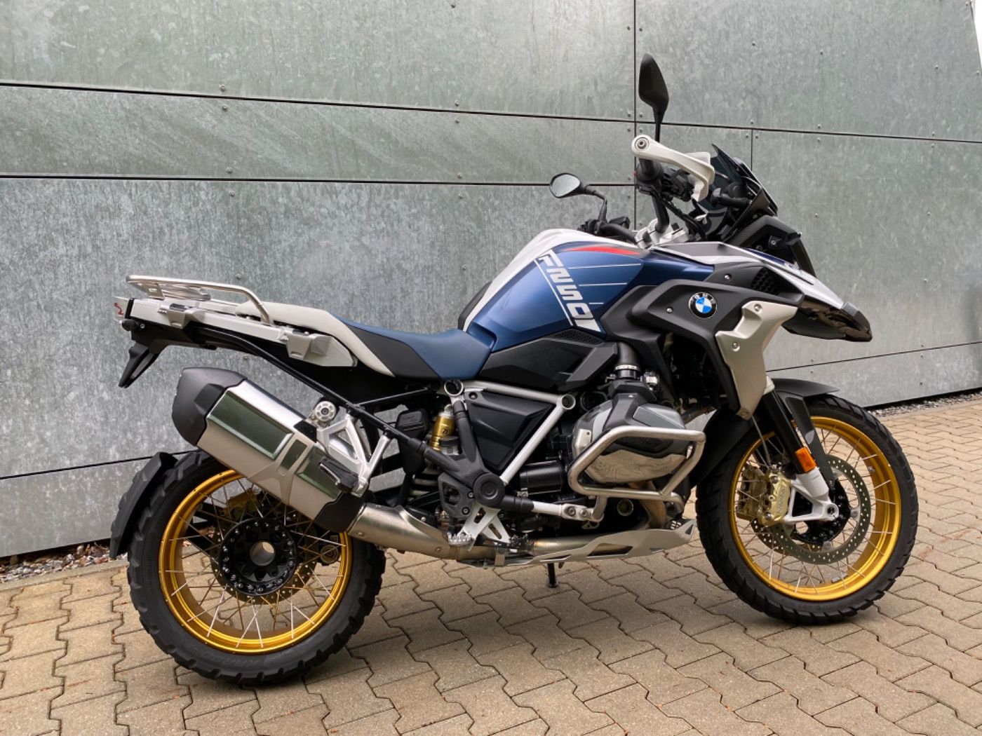 Fahrzeugabbildung BMW R 1250 GS Trophy