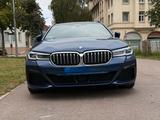 BMW 530e Touring M-Paket 360 Kameras Head-Up Laser - BMW: E36 M Paket