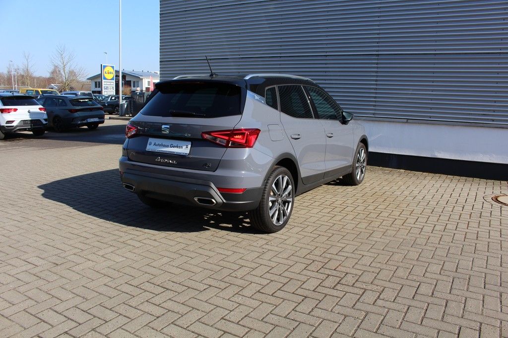 Fahrzeugabbildung SEAT Arona 1.5 TSI 110 DSG FR Anniversay Edition