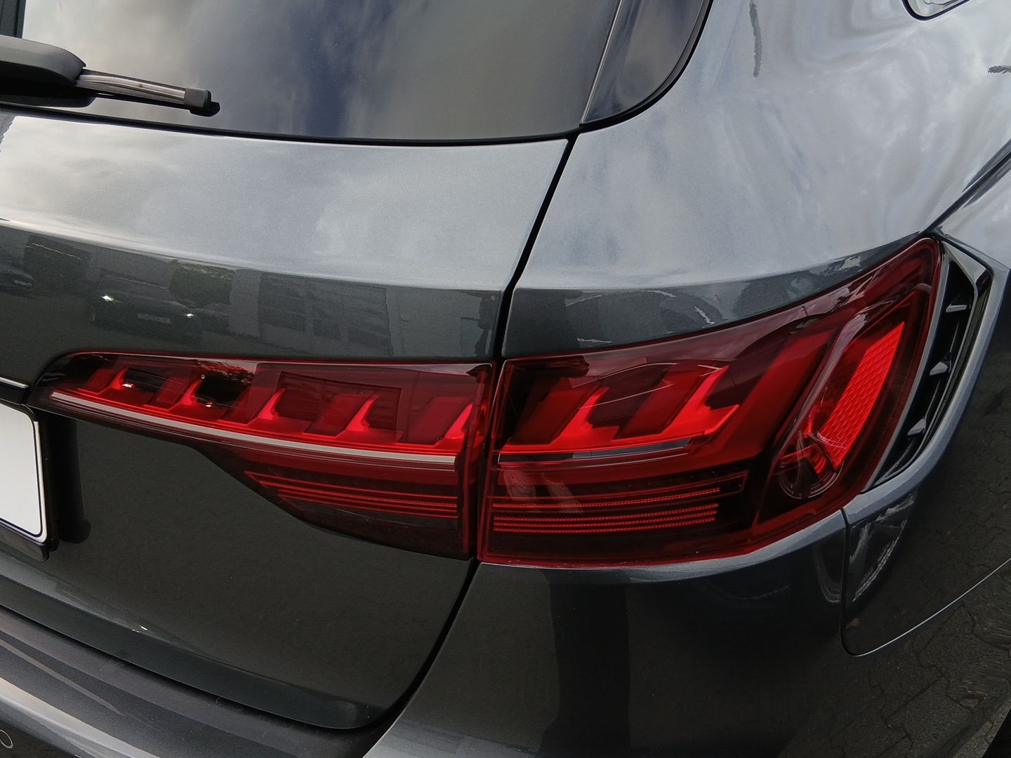 Audi RS4 - Bild 10