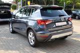 Seat Arona 1.0 TSI FR Beats LED Navi ACC Totwinkel - mit Benzin-Antrieb: Grau, Ambiente-Beleuchtung, Geländewagen