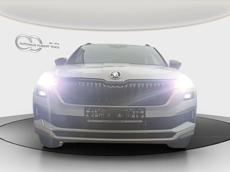 Fahrzeugabbildung SKODA Karoq 1.5 TSI Sportline DSG  AHK+ACC+NAVI+MATRIX